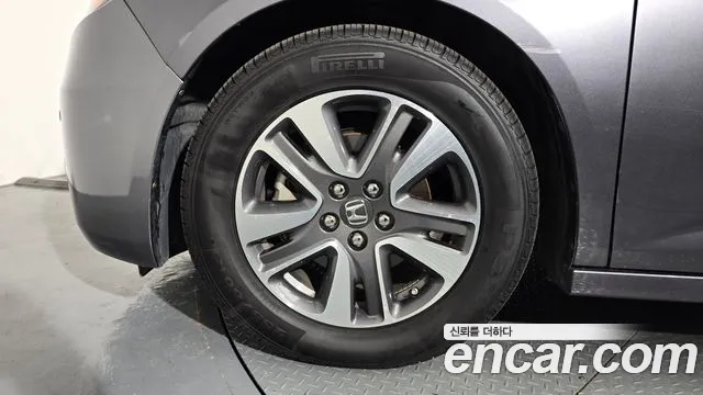 Honda Odyssey 2016 thumb 5
