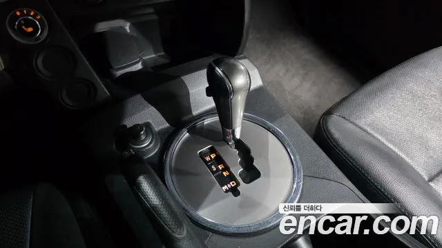 KG_Mobility_Ssangyong KORANDO 2016 thumb 9