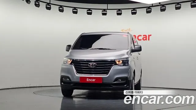 Hyundai Starex 2019 thumb 3