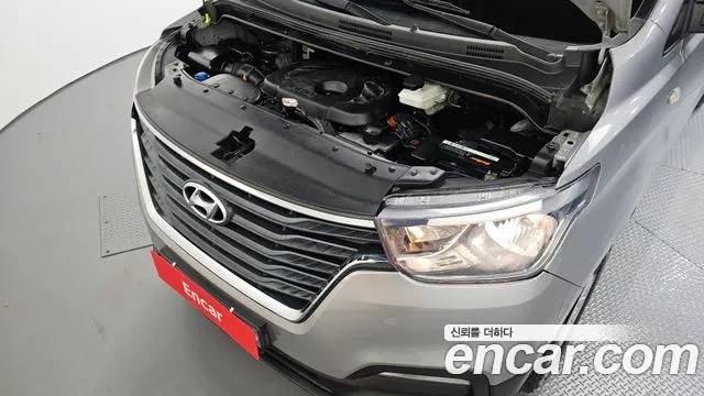 Hyundai Starex 2019 thumb 6