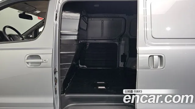 Hyundai Starex 2019 thumb 11