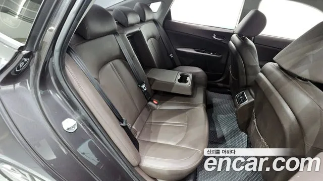 Kia K5 2018 thumb 12