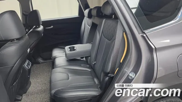 Hyundai Santa Fe 2022 thumb 11
