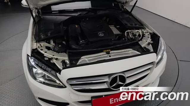 Mercedes-Benz C-Класс 2017 thumb 6