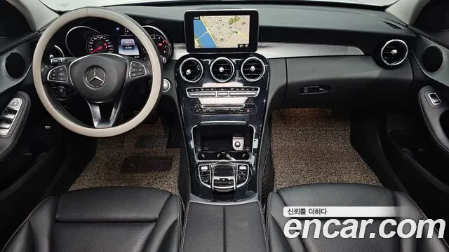 Mercedes-Benz C-Класс 2017 thumb 7