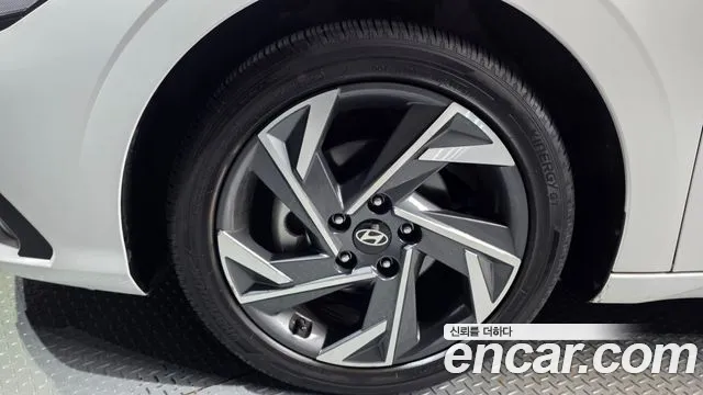 Hyundai Avante 2023 thumb 5