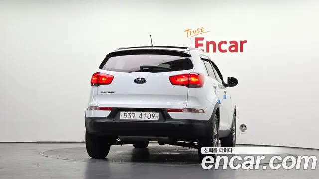 Kia Sportage 2015 thumb 4