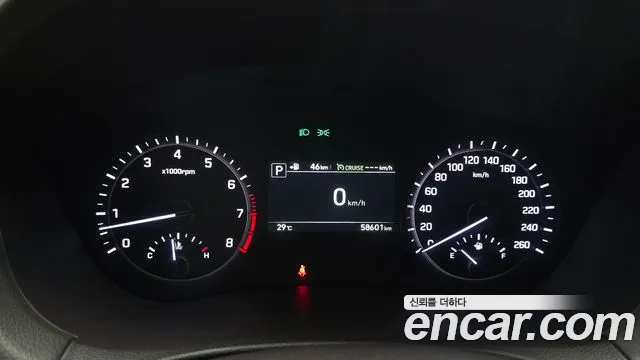 Genesis G80 2017 thumb 8