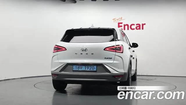 Hyundai Nexo 2023 thumb 3
