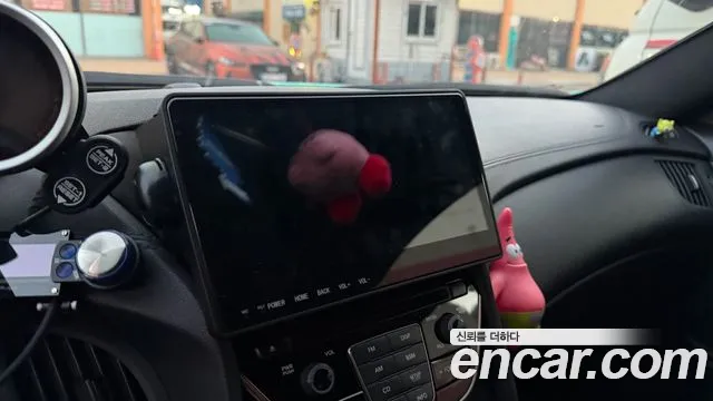 Hyundai Genesis 2012 thumb 12