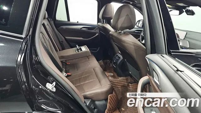 BMW X3 2021 thumb 11