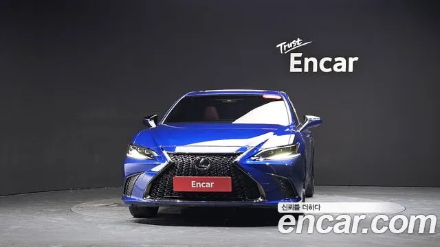 Lexus ES 2022 thumb 2