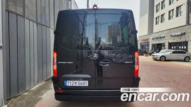 Mercedes-Benz Sprinter 2021 thumb 3