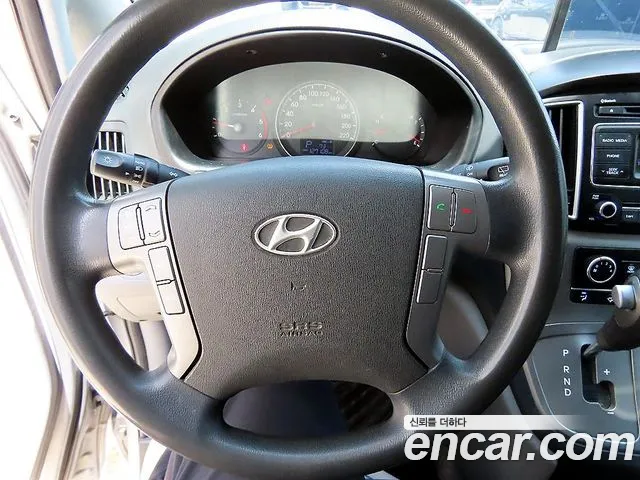 Hyundai Starex 2016 thumb 8