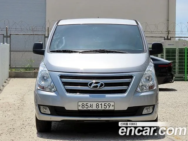 Hyundai Starex 2016 thumb 11