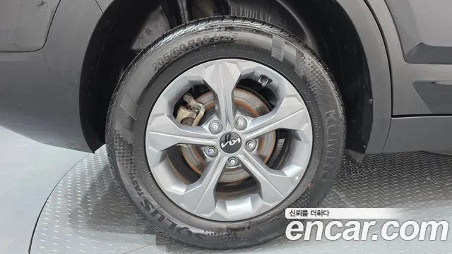 Kia Seltos 2023 thumb 5