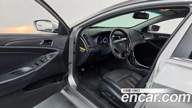 Hyundai Sonata 2012 thumb 10