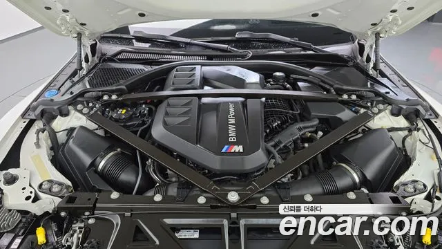 BMW M4 2021 thumb 5