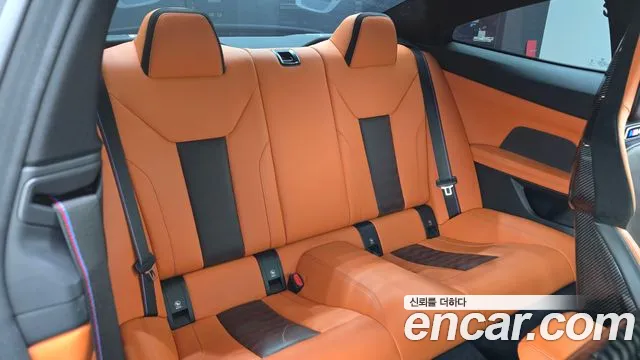 BMW M4 2021 thumb 10