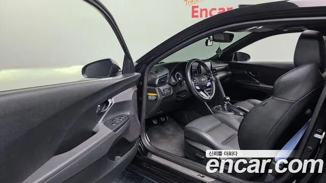 Hyundai Veloster 2019 thumb 10