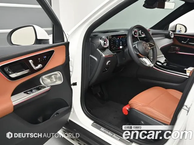 Mercedes-Benz GLC 2024 thumb 12