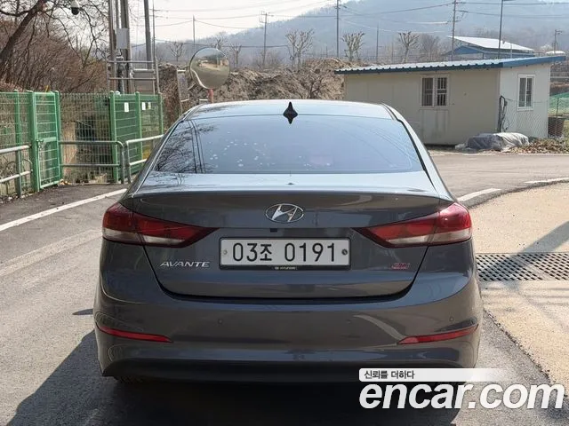 Hyundai Avante 2017 thumb 5