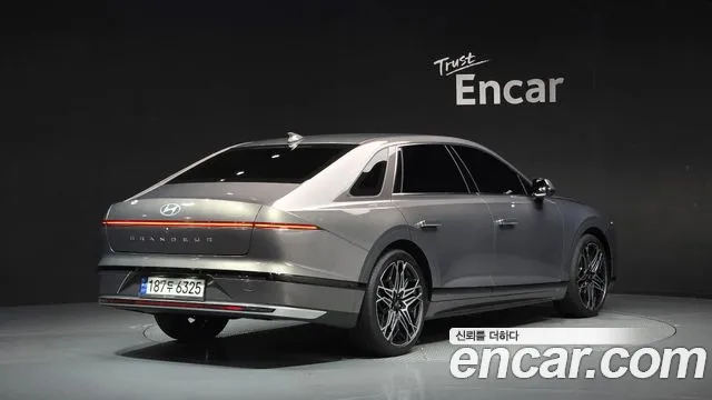 Hyundai Grandeur 2023 thumb 2