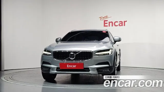 Volvo V90 2017 thumb 3