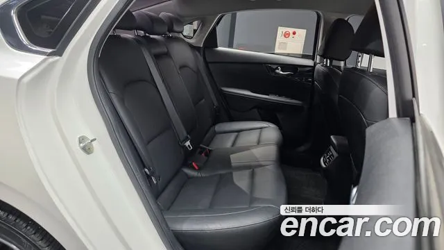 Kia K3 2018 thumb 12