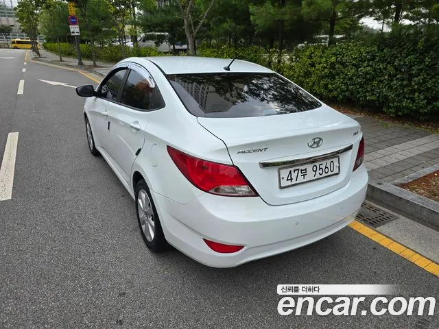 Hyundai Accent 2015 thumb 7
