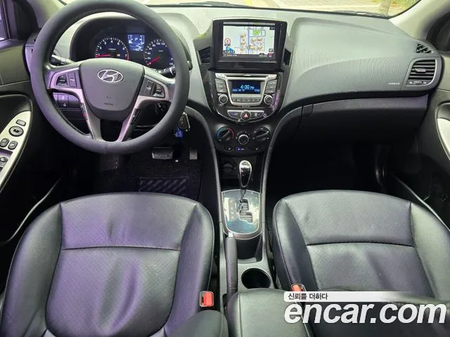 Hyundai Accent 2015 thumb 9