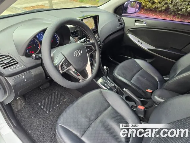 Hyundai Accent 2015 thumb 11