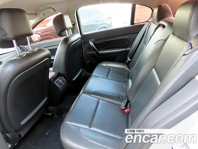 Renault SM5 2011 thumb 6