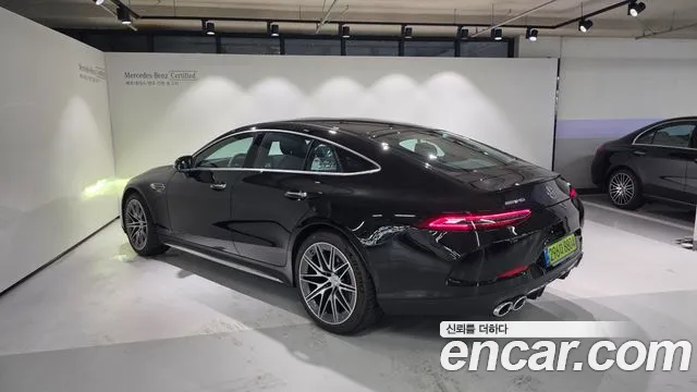 Mercedes-Benz AMG GT 2026 thumb 3