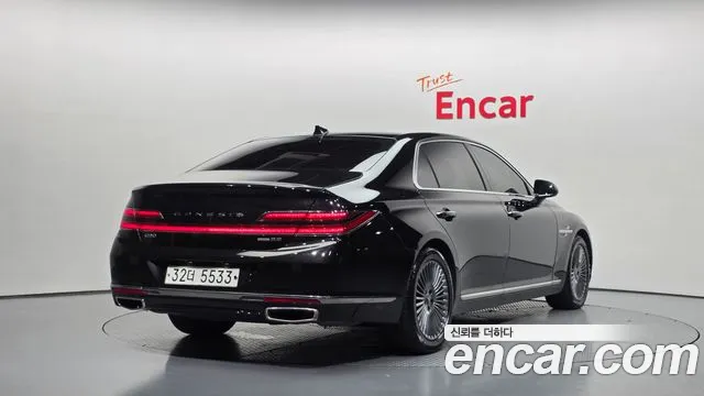Genesis G90 2019 thumb 2