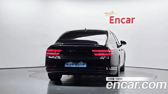Genesis G80 2022 thumb 3