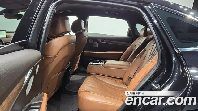 Genesis G80 2022 thumb 10