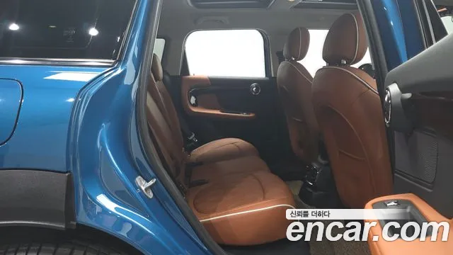Mini Countryman 2021 thumb 11