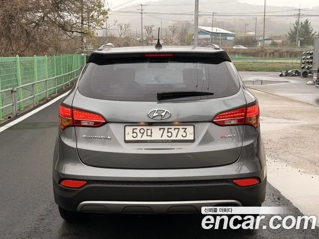 Hyundai Santa Fe 2013 thumb 5