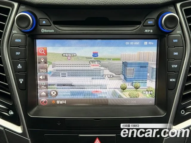 Hyundai Santa Fe 2013 thumb 9
