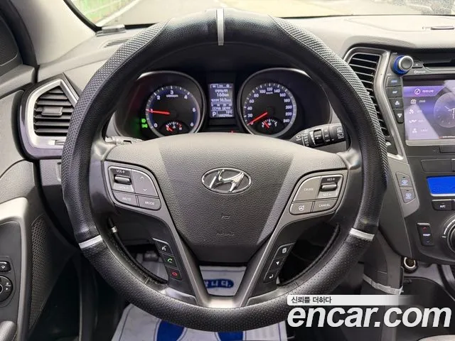 Hyundai Santa Fe 2013 thumb 12