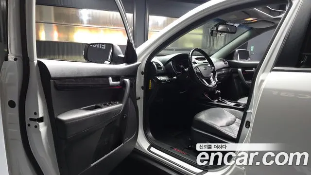 Kia Sorento 2012 thumb 10