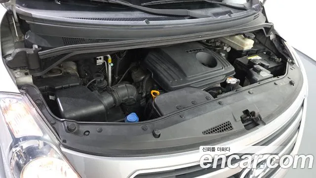 Hyundai Starex 2016 thumb 6