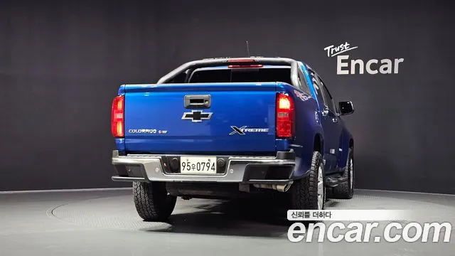 Chevrolet Colorado 2020 thumb 3