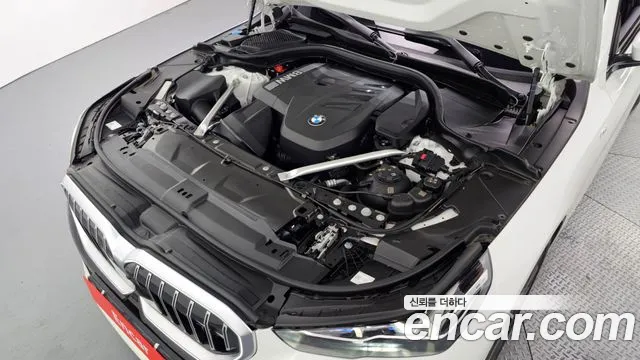 BMW 5 серии 2024 thumb 6