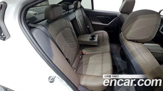 BMW 5 серии 2024 thumb 11