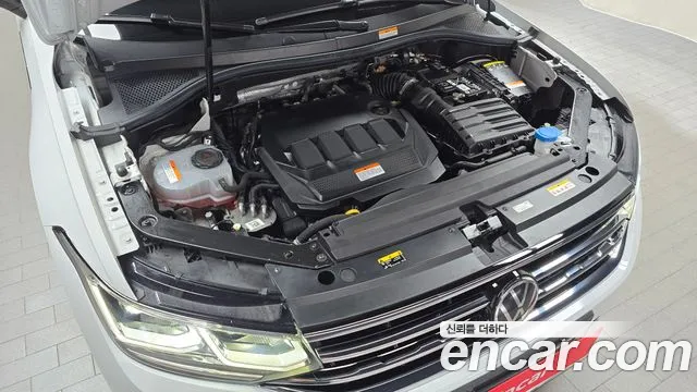 Volkswagen Tiguan 2024 thumb 5