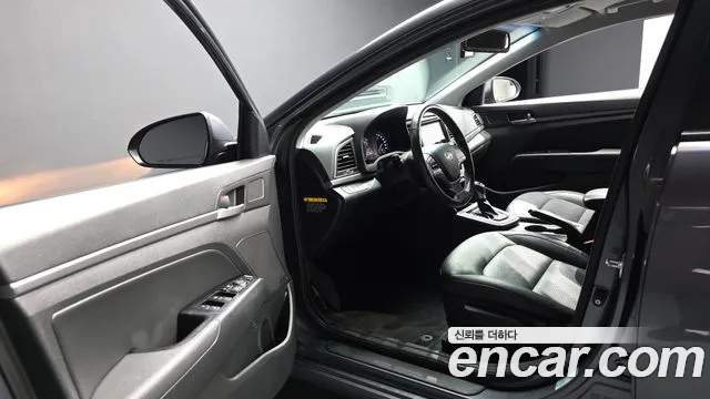Hyundai Avante 2017 thumb 9