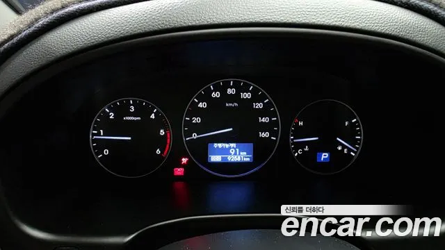 Hyundai Starex 2019 thumb 8