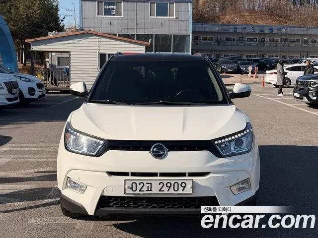 KG_Mobility_Ssangyong TIBOLI 2015 thumb 2